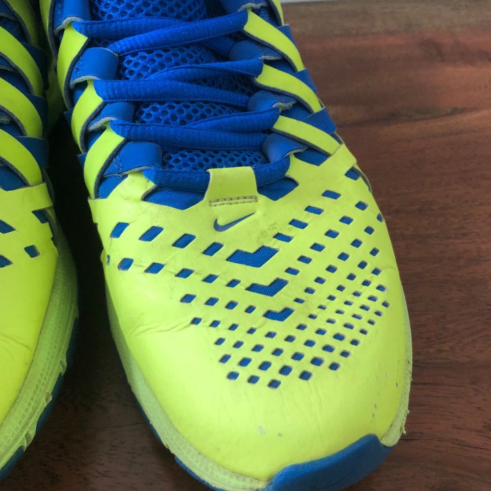 Nike Mens' 9 tennis shoes - Picture 11 of 14